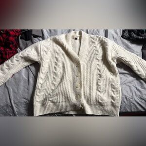 Cozy Cable Knit Cardigan Sweater - Cream